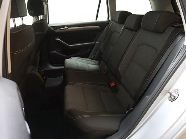 Volkswagen Passat 2.0 TDI Business DSG