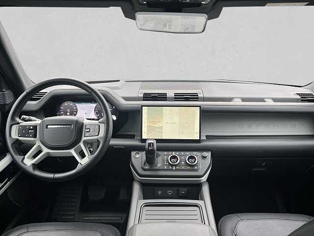 Land Rover Defender 110 Dynamic HSE