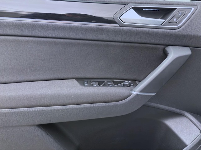 Volkswagen Touran 2.0 TDI DSG Highline