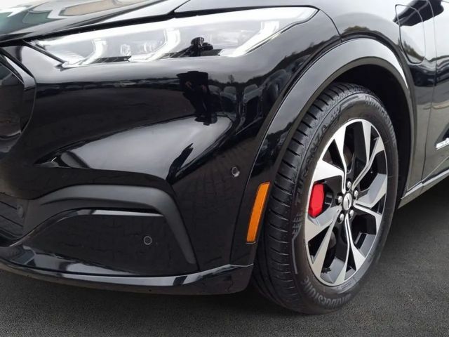 Ford Mustang Mach-E AWD