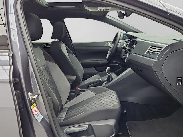 Volkswagen Taigo 1.0 TSI IQ.Drive R-Line