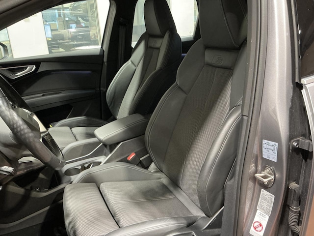 Audi Q4 e-tron 50 Quattro