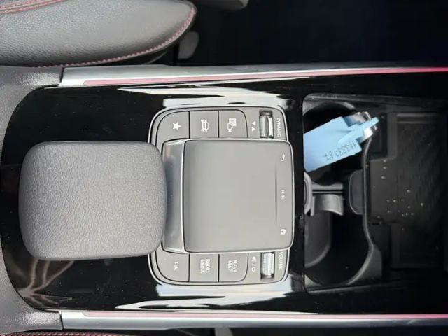 Mercedes-Benz GLB 200 AMG Line