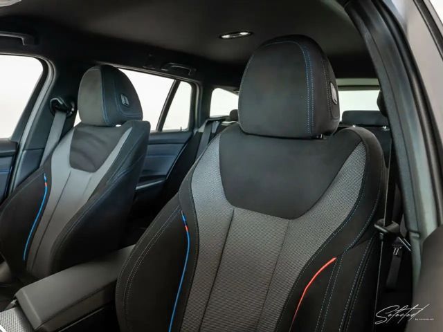 BMW 330 330i M-Sport Touring xDrive