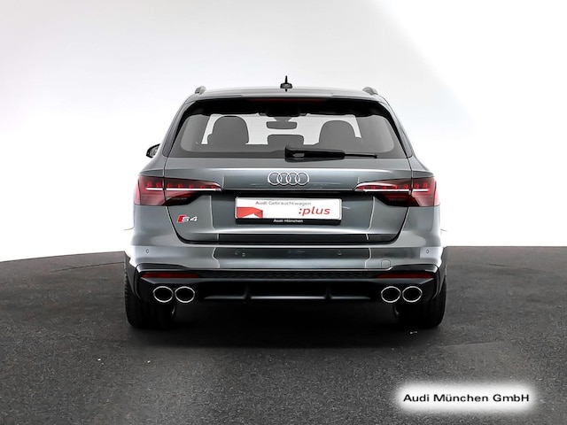 Audi S4 Avant Quattro