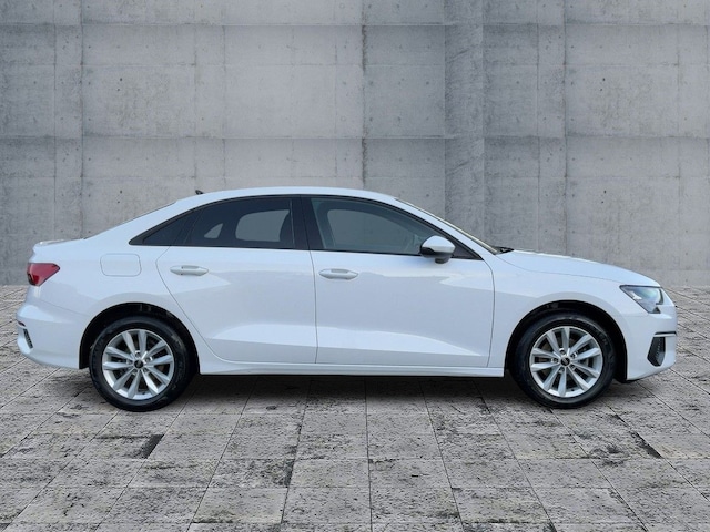 Audi A3 30 TFSI Sedan