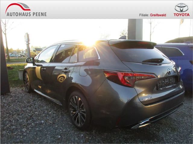 Toyota Corolla Hybride Team D Touring