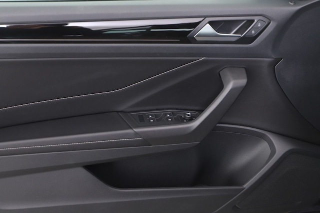 Volkswagen T-Roc 1.5 TSI Cabriolet DSG R-Line