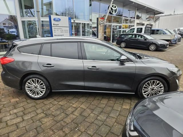 Ford Focus EcoBoost Titanium Wagon