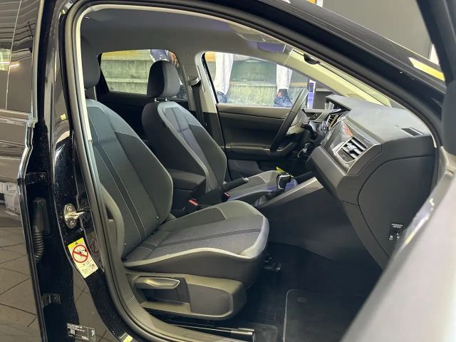 Volkswagen Polo 1.0 TSI DSG Style