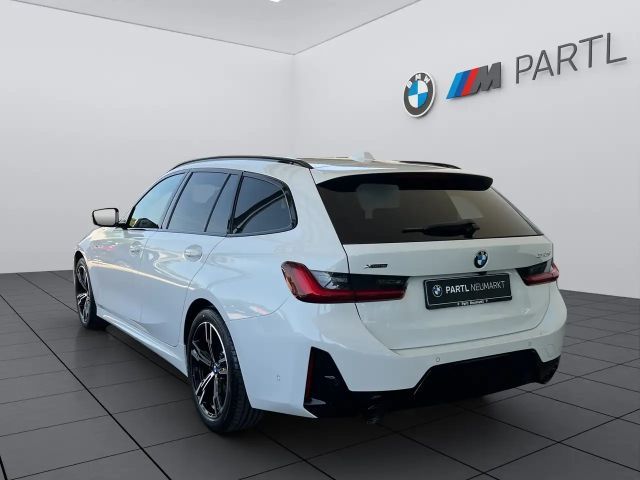 BMW 320 320d M-Sport Touring xDrive