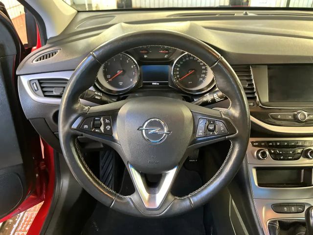 Opel Astra 1.2 Turbo Edition Sports Tourer