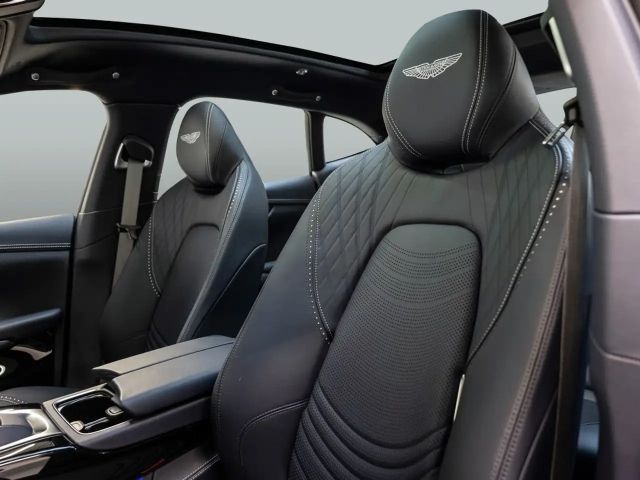 Aston Martin DBX Concours Blue Dark Knight