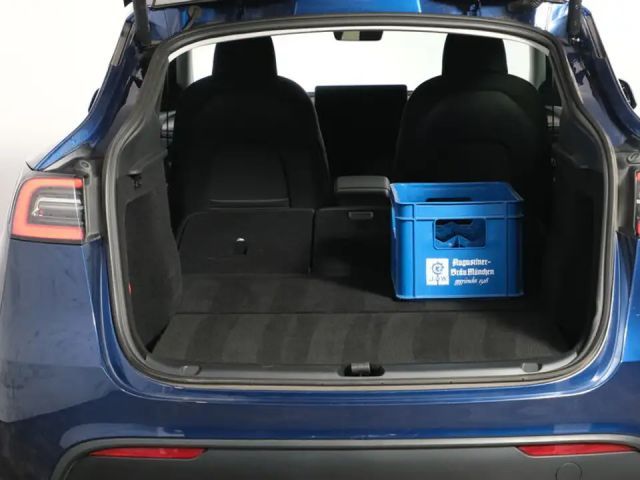 Tesla Model Y AWD Performance