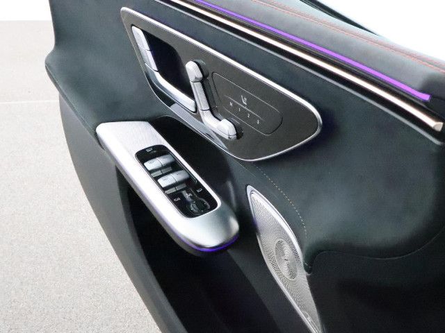 Mercedes-Benz EQE 350 4MATIC Sedan