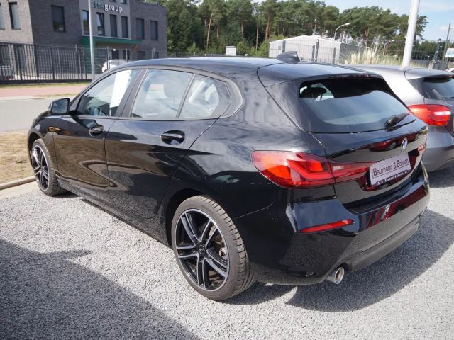BMW 118 118i Advantage pakket Sedan