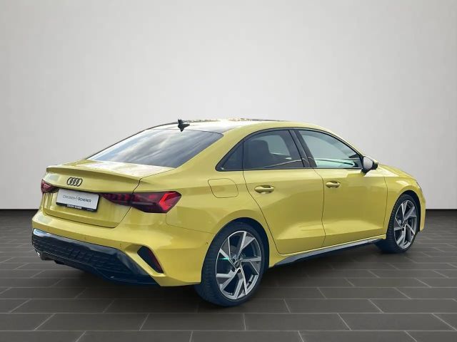 Audi A3 35 TFSI S-Line S-Tronic Sedan