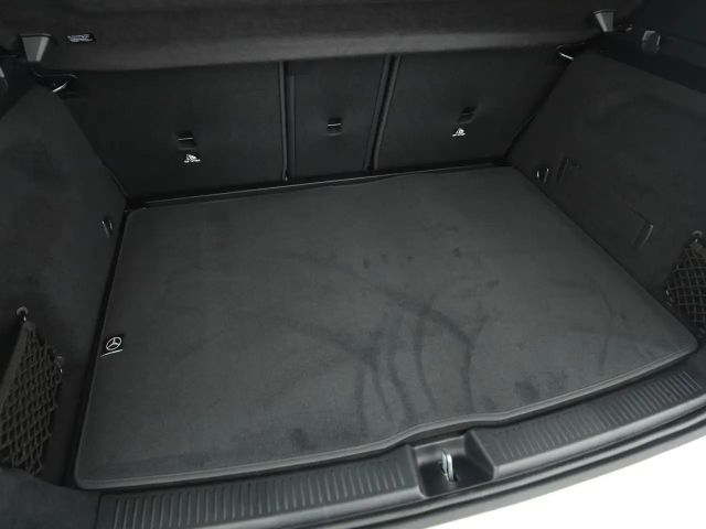 Mercedes-Benz B 200 AMG Line