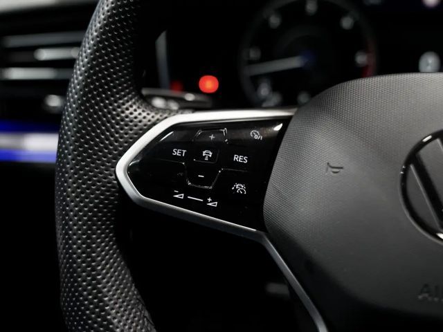 Volkswagen Touareg R-Line Style