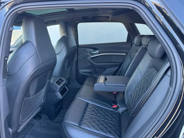 Audi e-tron 50 Quattro