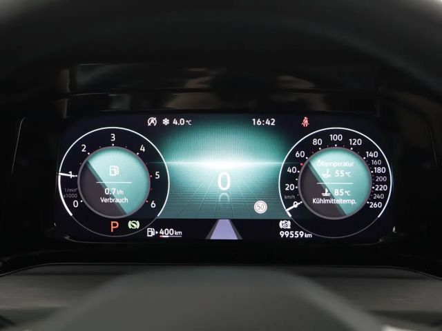 Volkswagen Golf DSG Style Variant