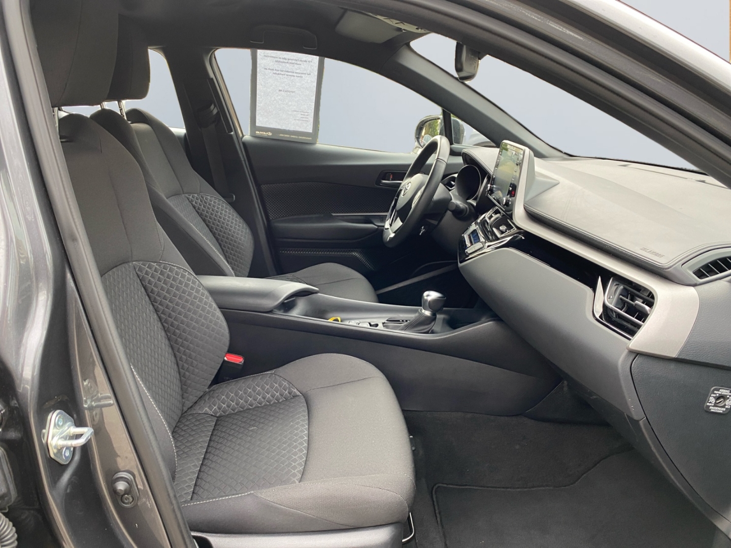Toyota C-HR 5-deurs Basis