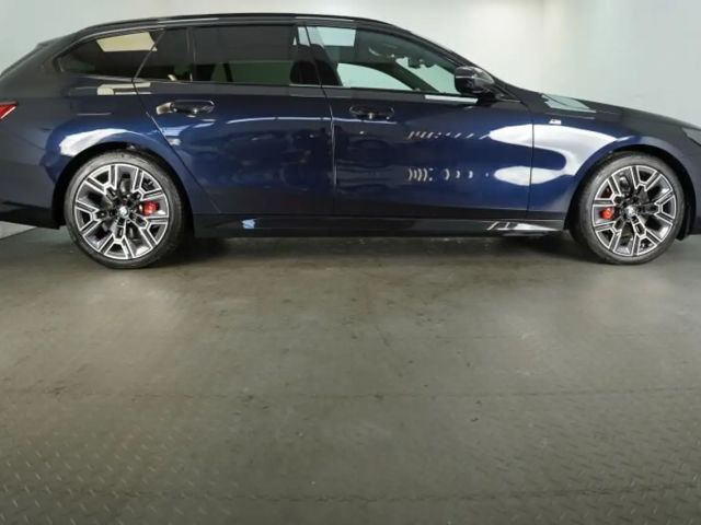 BMW 520 520d M-Sport Touring