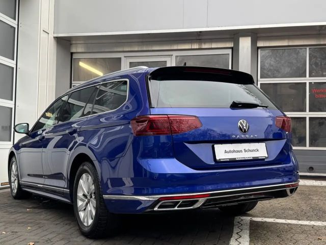 Volkswagen Passat 2.0 TDI IQ.Drive R-Line