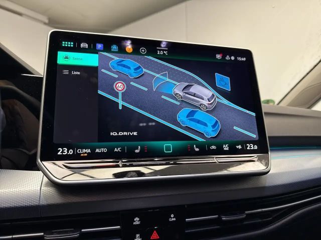 Volkswagen Golf DSG Life