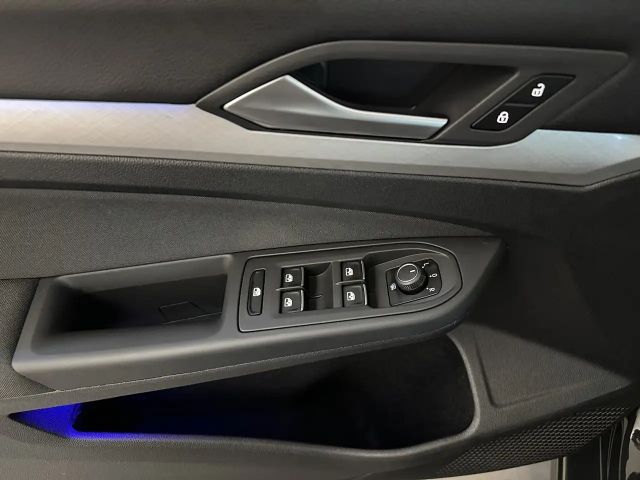 Volkswagen Golf DSG Life Variant