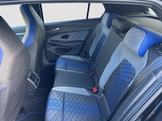 Volkswagen Golf 2.0 TSI DSG Golf VIII