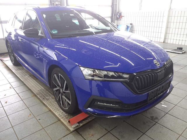 Skoda Octavia 2.0 TDI Combi Sportline