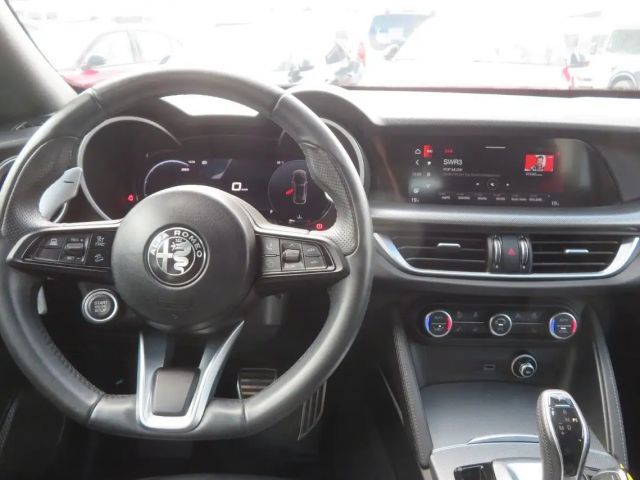 Alfa Romeo Stelvio Q4 Veloce