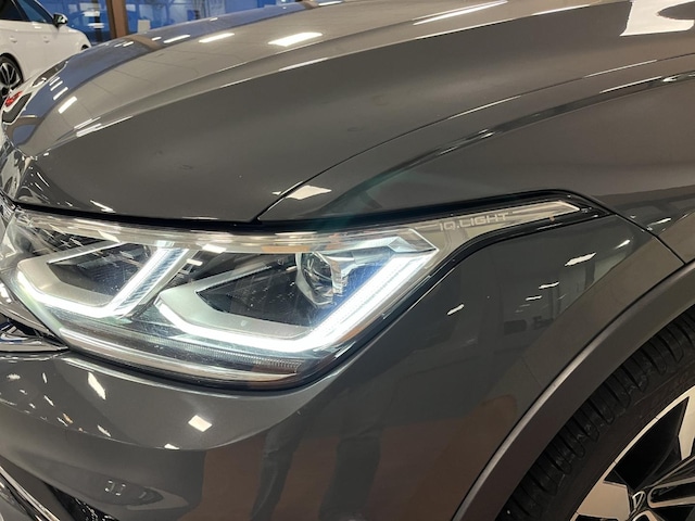 Volkswagen Tiguan Tiguan 2.0   R-L  BT180TSI D7A