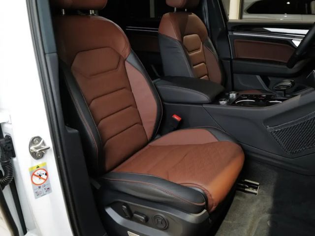 Volkswagen Touareg 3.0 V6 TDI R-Line Style