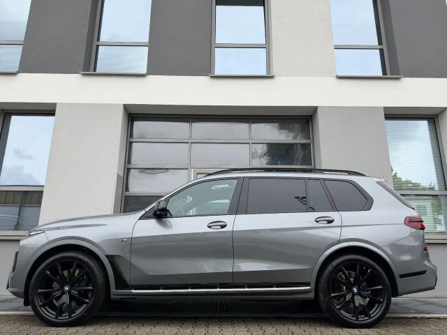 BMW X7 M-Sport xDrive