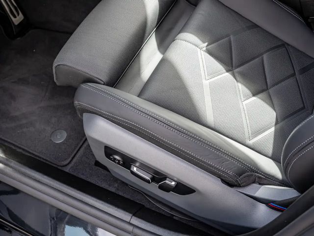 BMW 540 540d M-Sport Touring xDrive