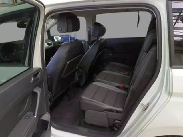 Volkswagen Touran 1.5 TSI