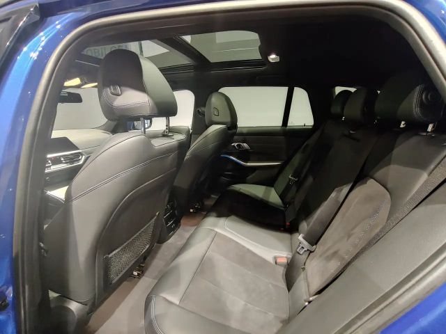 BMW 330 330e M-Sport