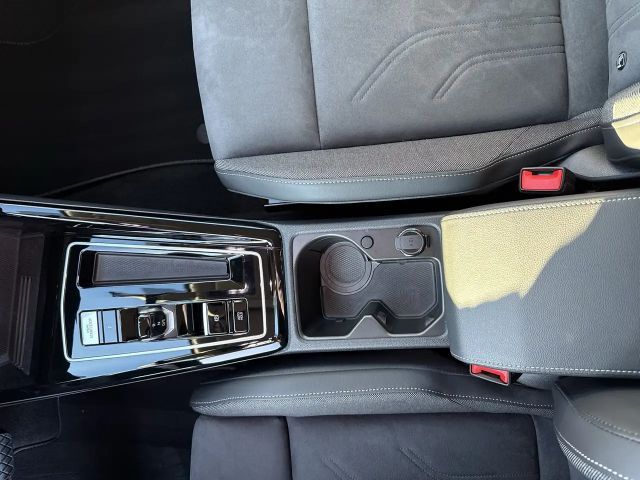 Volkswagen Golf DSG Style