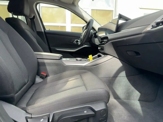 BMW 318 318i Touring