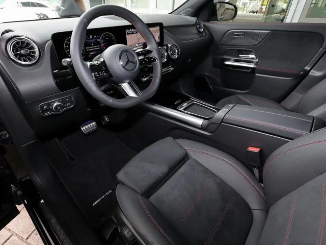 Mercedes-Benz GLA 200 AMG Line