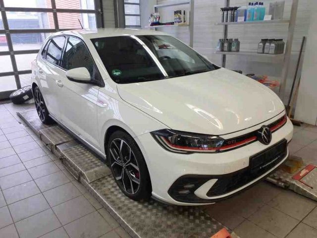 Volkswagen Polo 2.0 TSI DSG GTI IQ.Drive
