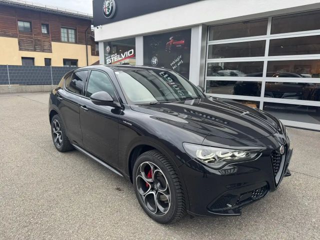 Alfa Romeo Stelvio Q4 Veloce
