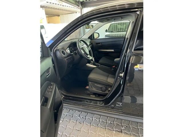 Suzuki Vitara AllGrip Hybrid Shine