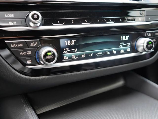 BMW M5 Competition Sedan