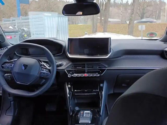 Peugeot 2008 Allure Pack Hybrid