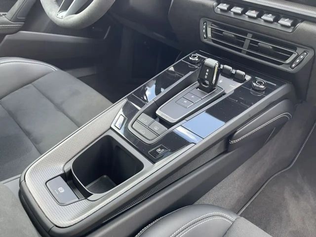 Porsche 911 Carrera Coupé GTS