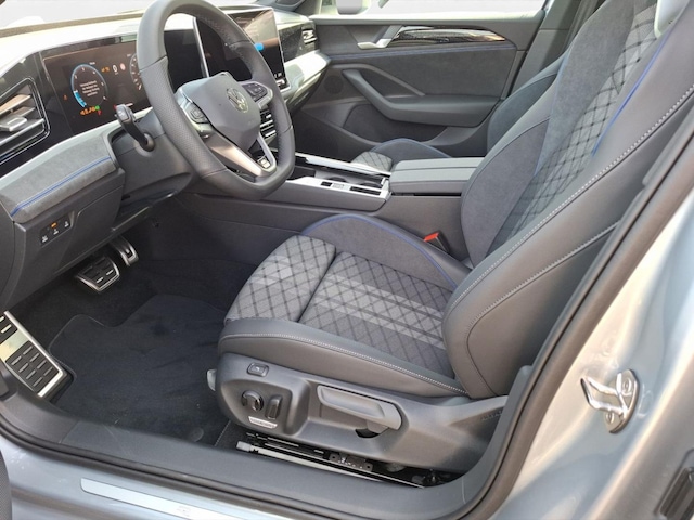 Volkswagen Passat DSG R-Line