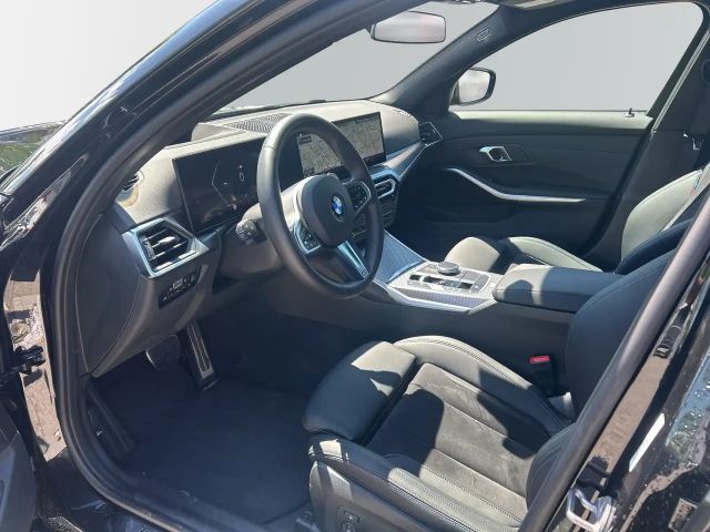 BMW 320 320d M-Sport Sedan xDrive